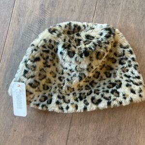 Gymboree| Leopard Print Fuzzy Beanie | NWT